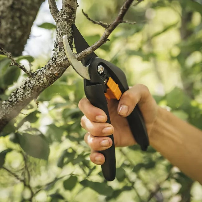 Fiskars Bypass Secateurs for Branches Twigs Scissors Shears